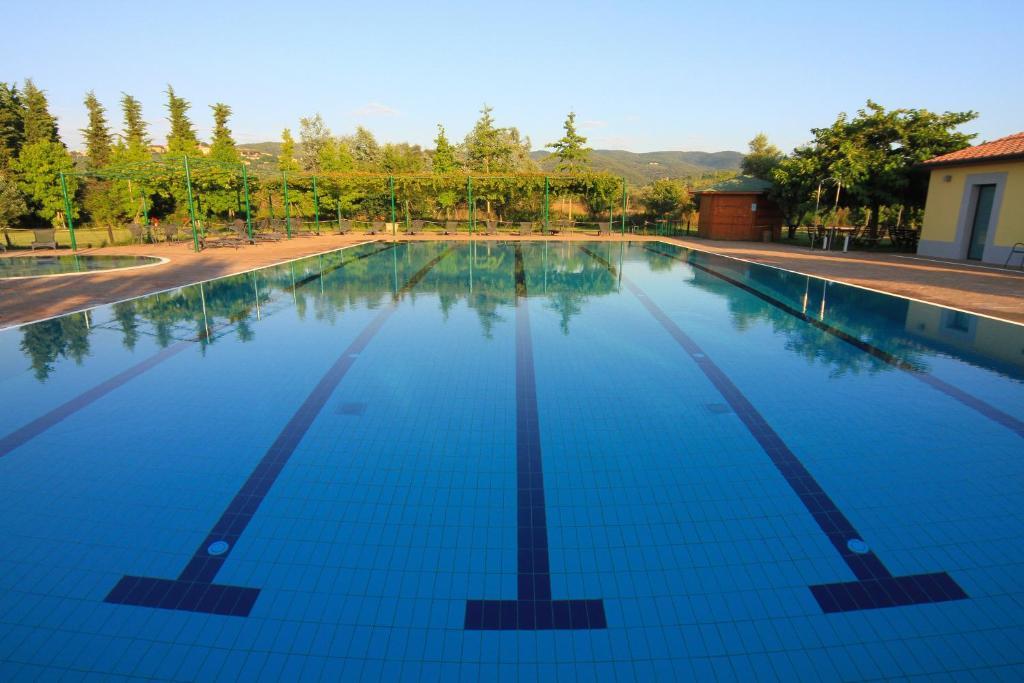 Campastrello Sport Hotel Residence Кастаньєто-Кардуччі Екстер'єр фото