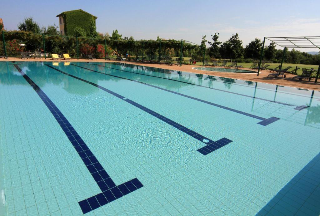 Campastrello Sport Hotel Residence Кастаньєто-Кардуччі Екстер'єр фото